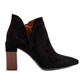 Step in style Bottes Modèle Vailen A8805 Noir - Entrez avec style le noir