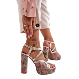 Step in style Sandales Modèle Maciejka 06084-25 Or - Entrez avec style vert Step in style Sandales Modèle Maciejka 06084-25 Or - Entrez avec style vert