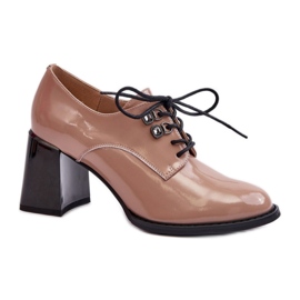 Step in style Chaussures Modèle Nelione 63510 Beige vernis - Entrez avec style Step in style Chaussures Modèle Nelione 63510 Beige vernis - Entrez avec style