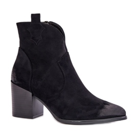 Step in style Bottes Modèle Vinceza 58345 Noir - Entrez avec style le noir