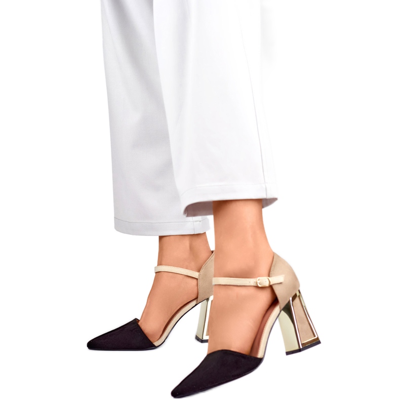 Sandales pour femmes 8338-268B beige et noir le noir