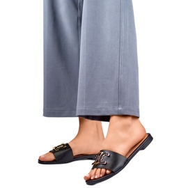 Tongs pour femmes avec décoration 5174B le noir