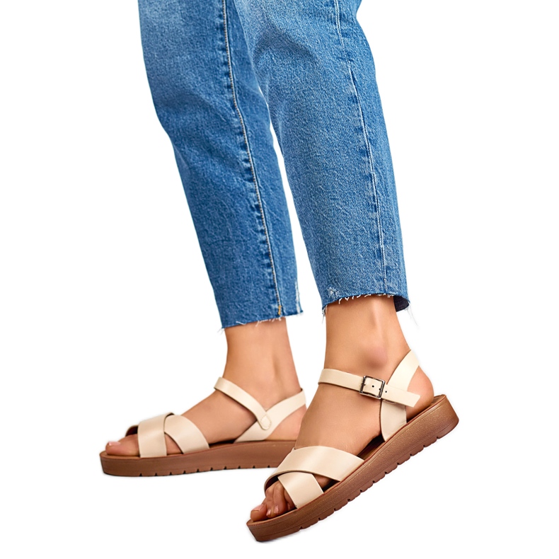 Sandales pour femmes sur la plateforme PS13BE beige