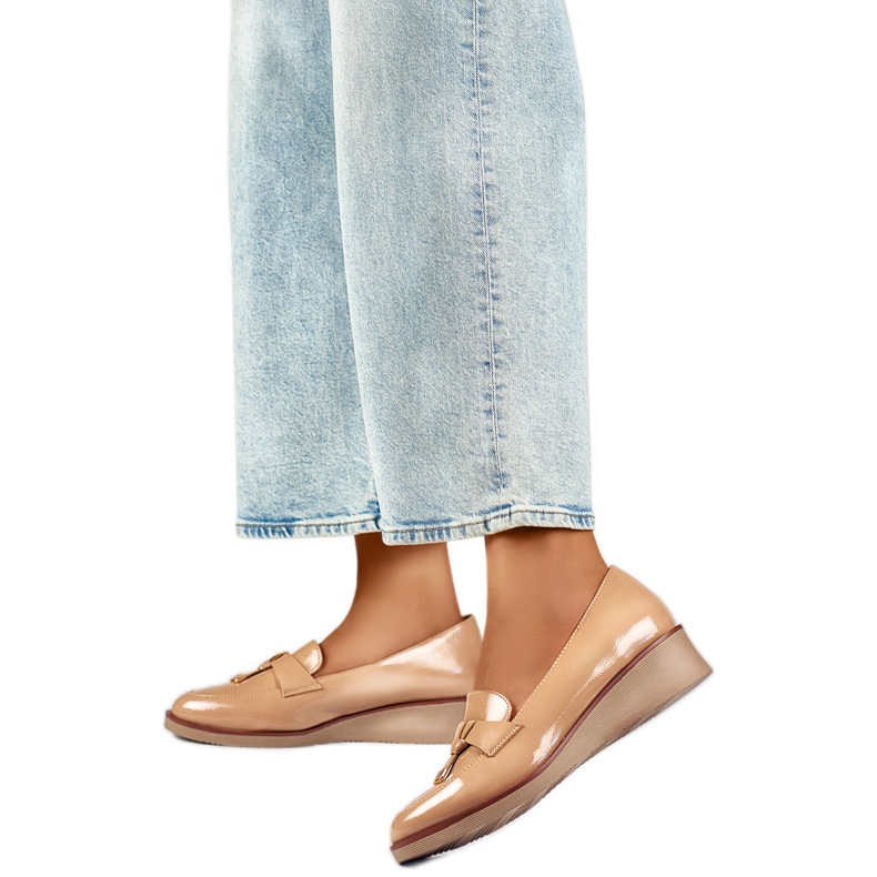 Escarpins vernis pour femmes 24-58266BE beige Escarpins vernis pour femmes 24-58266BE beige