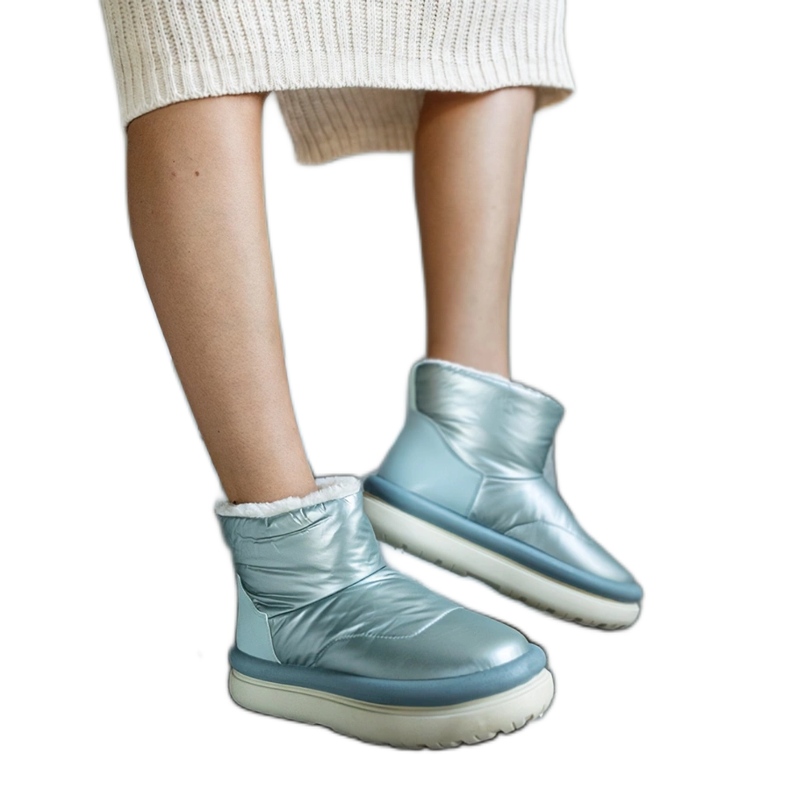 Bottes de neige chaudes vert clair sur la plateforme Cores