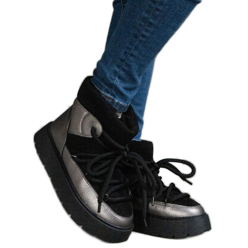 Boots de neige femme noires à plateforme et doublure en fourrure le noir