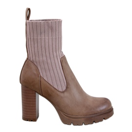 Bottines à talons kaki beige