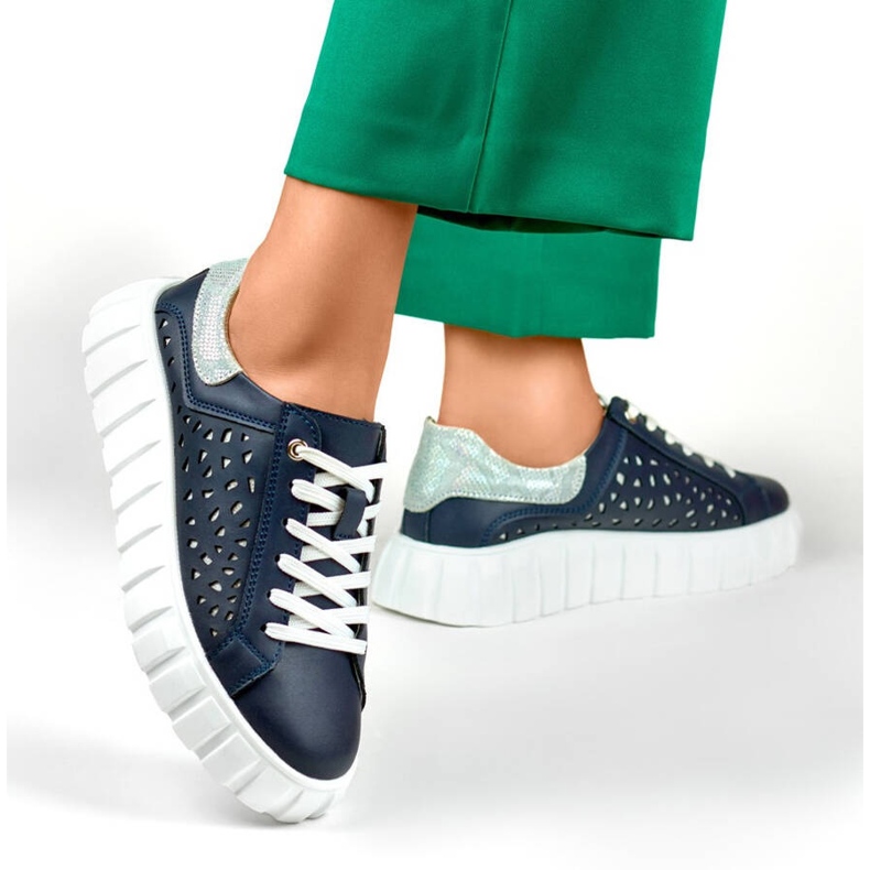 Chaussures plateforme en cuir perforé, bleu marine GD-XF72N