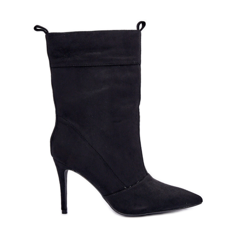 Bottes noires à talons hauts le noir