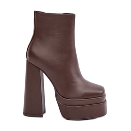 Bottines chocolat chaud sur plateforme massive et talon haut brun
