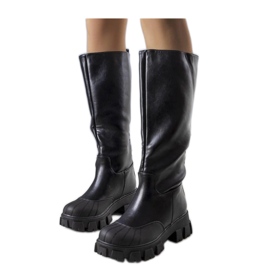 Boots femme noires à semelle épaisse, cuissardes en cuir, Vasin - Solea