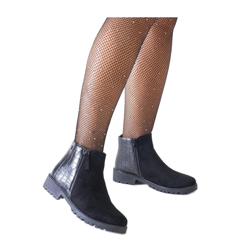 Bottines noires à motif peau de crocodile, éco-daim Mifsada - Solea le noir