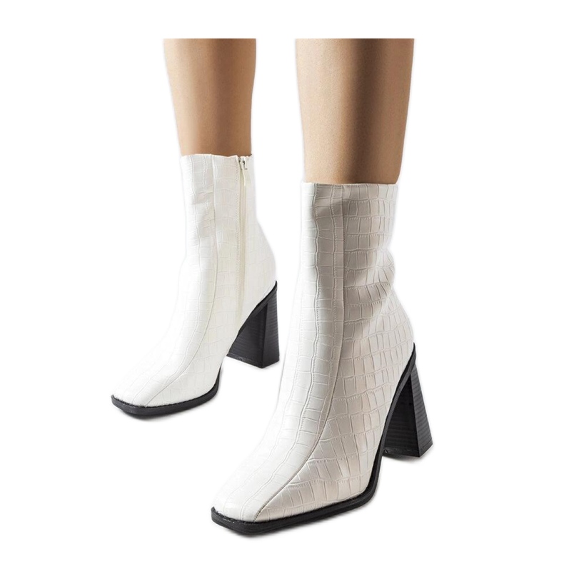 Bottines blanches avec cuir imitation crocodile Belluci - Solea Bottines blanches avec cuir imitation crocodile Belluci - Solea