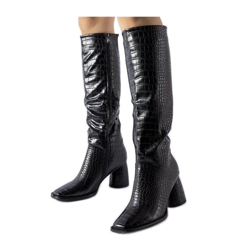 Bottes noires décorées de gaufrages le noir Bottes noires décorées de gaufrages le noir