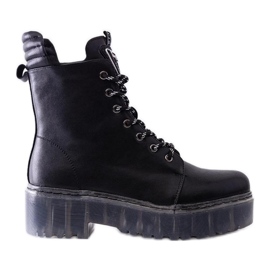 Boots noires, cuir naturel