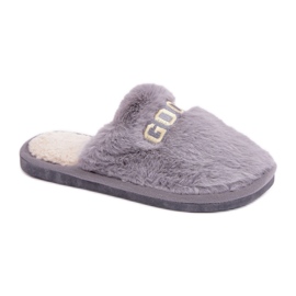 Chaussons pour femmes en fourrure douce gris Chaussons pour femmes en fourrure douce gris
