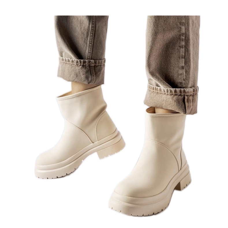 Bottes isolées en caoutchouc beige par Clotilde - Solea