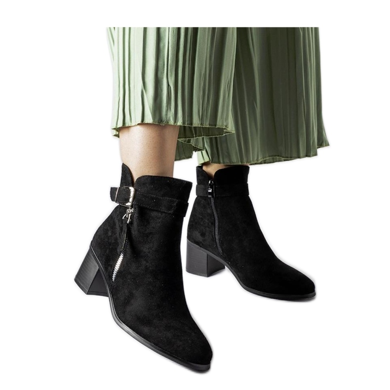 Bottines noires à talons bas de Bédard - Solea le noir