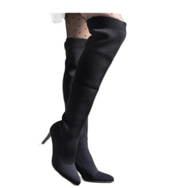 Bottines noires à talons hauts et tige élastique le noir