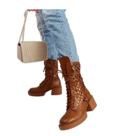 Bottines marron ajourées à talons hauts brun