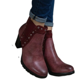 Bottines isolées bordeaux rouge