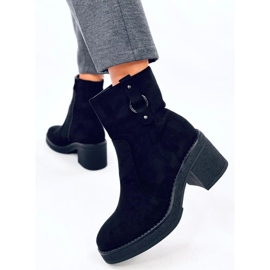 Bottines noires à talons larges le noir