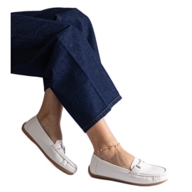 Mocassins classiques blancs en cuir écologique blanche