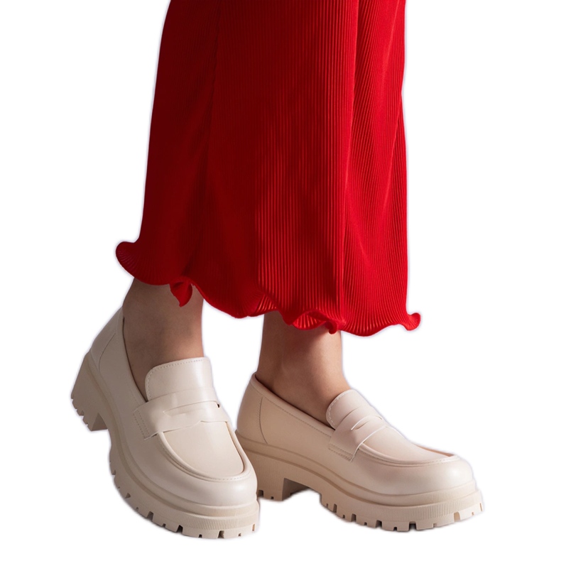 Mocassins beiges pour femmes en cuir écologique