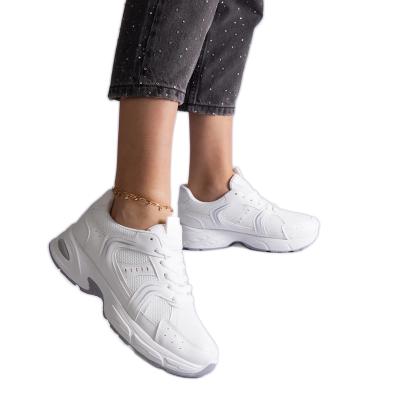Baskets de sport blanches Baskets de sport blanches