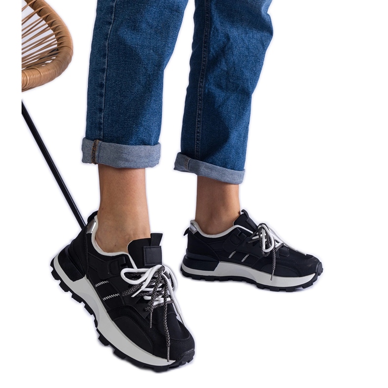 Baskets femme sport noires le noir