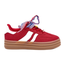 Baskets pour femmes avec épingles rouges