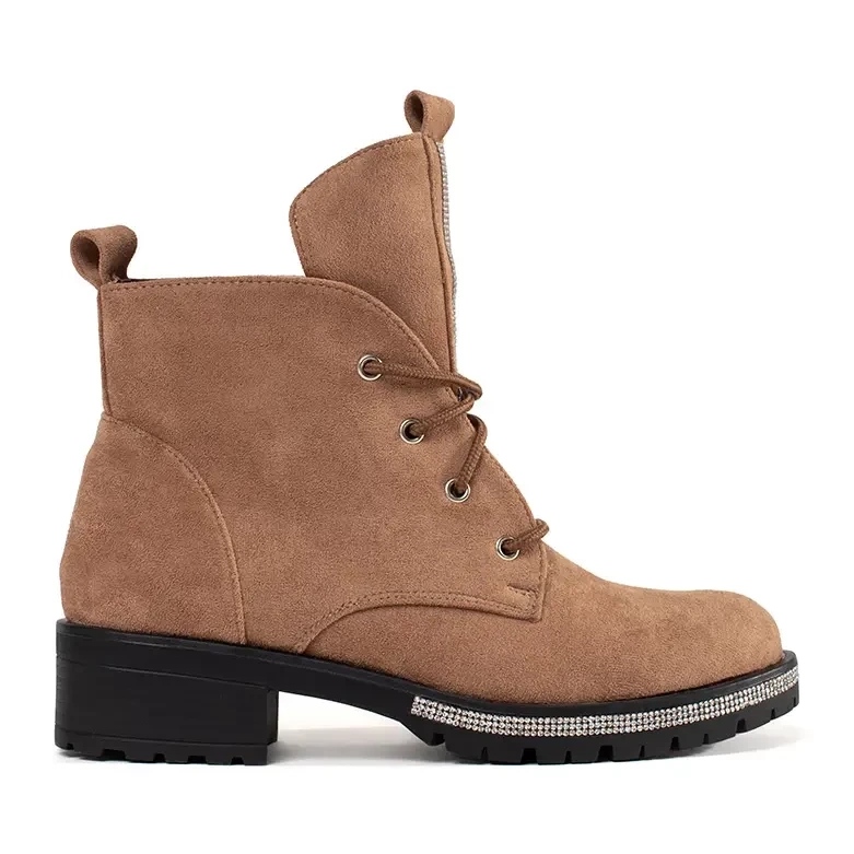 Bottes en dentelle beige avec zircons Bottes en dentelle beige avec zircons