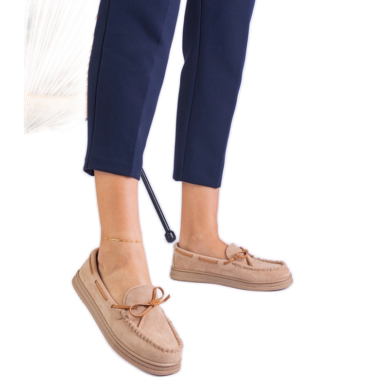 Locons pour femmes beige d'Ekozamsz avec un arc