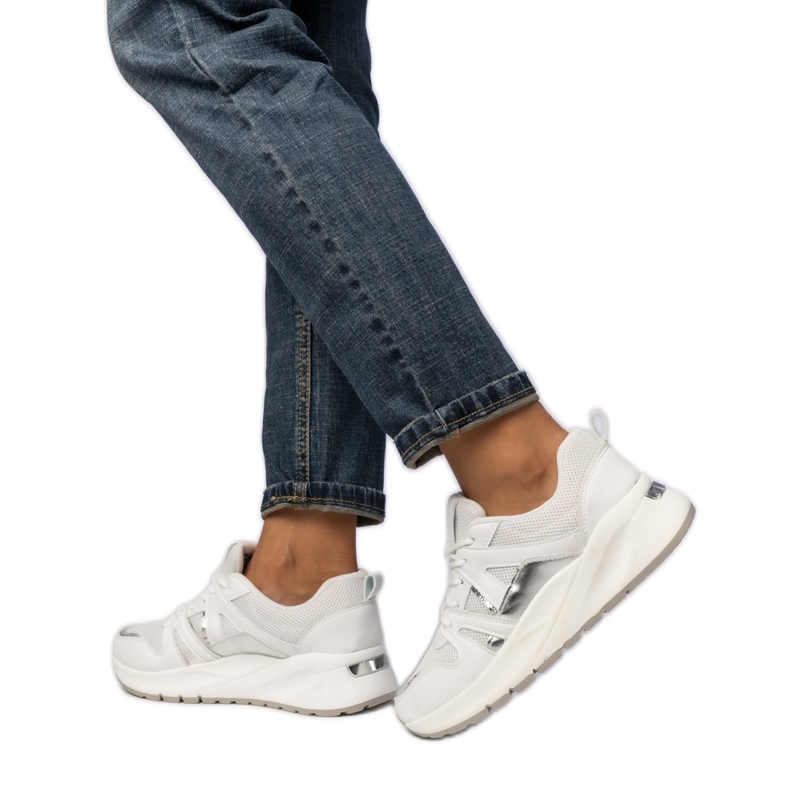 Baskets sportives blanches féminines Baskets sportives blanches féminines