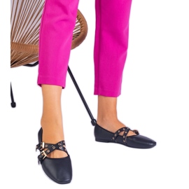 Ballerines noires en écotare décorée de boucles