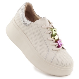 Chaussures en cuir Filippo 6793 en cuir perforées sur la plate-forme beige