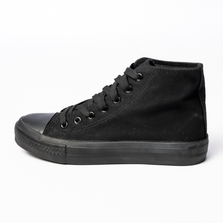 Baskets classiques noires pour femmes le noir