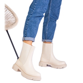 Bottes de cheville beige avec une insertion flexible