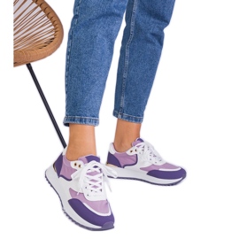 Baskets pour femmes violettes avec une insertion d'or