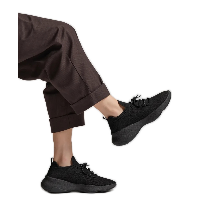 Baskets féminines Astaro Black le noir