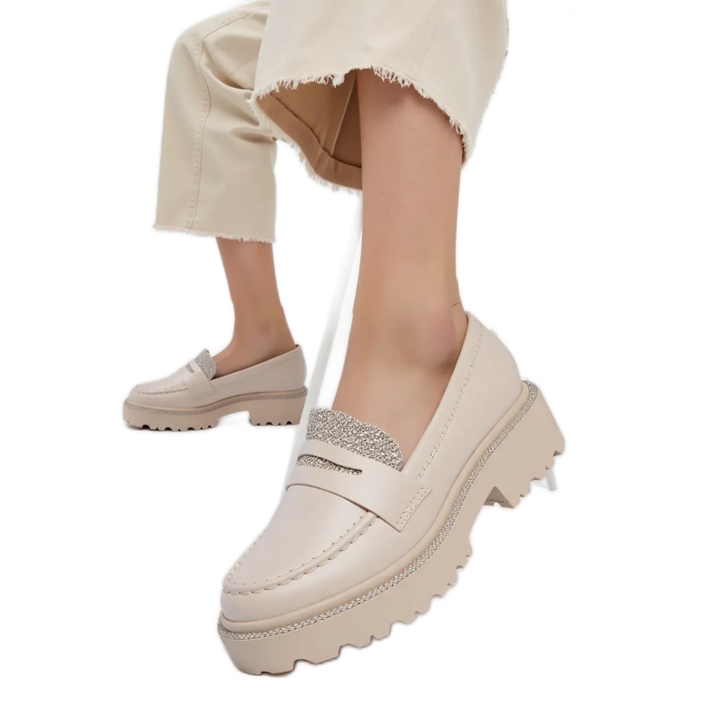 Mocassins beige diamants des femmes