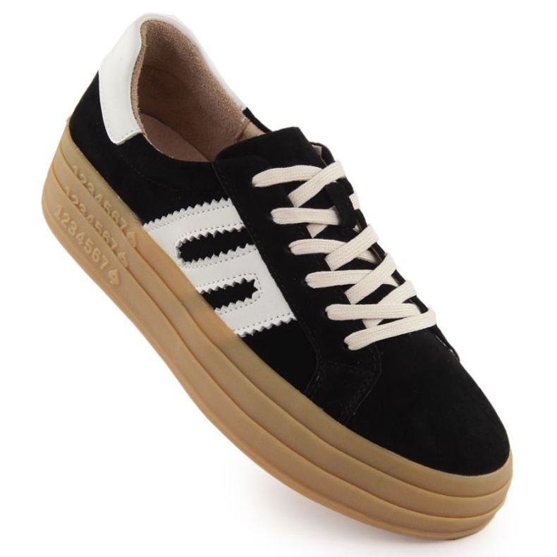 Chaussures sur la plateforme Filippo PAW589 Black le noir