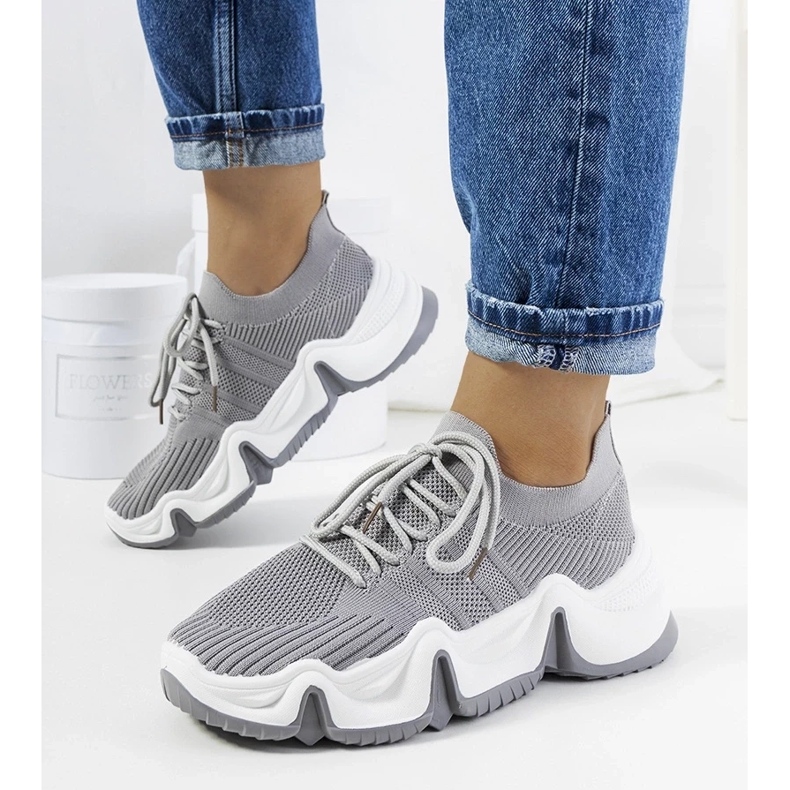 D/GMR Baskets de sport grises Thornber