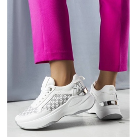 D/GMR Baskets blanches monogrammées Margie D/GMR Baskets blanches monogrammées Margie