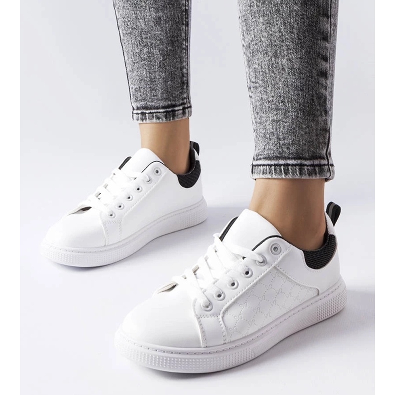 D/GMR Baskets noires et blanches avec gaufrage de Dreux