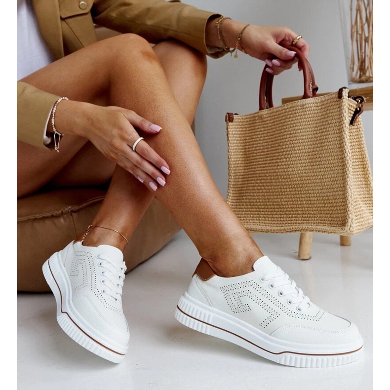 Baskets en cuir beige Rushd