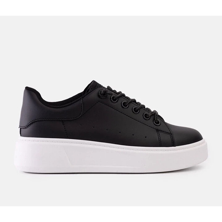 D/CEO Baskets noires avec décoration Asmait accrocheuse le noir