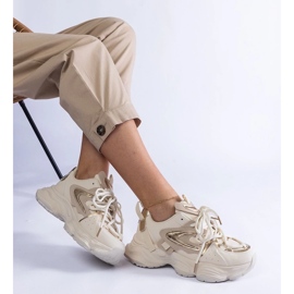 D/CEO Baskets sportives féminines beige sur une semelle massive de privilège