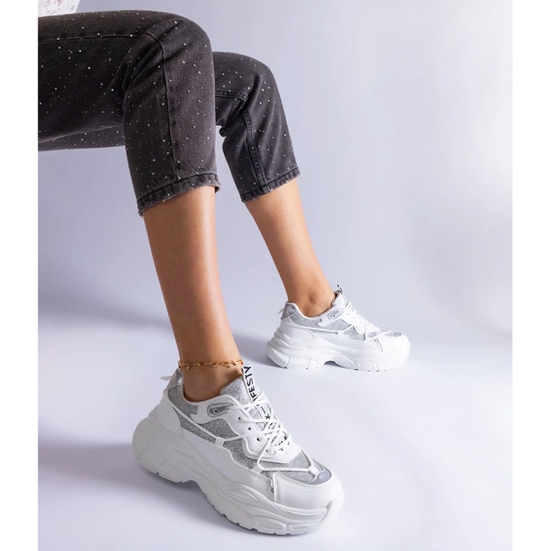 D/CEO Baskets blanches avec empiècements pailletés Rigel D/CEO Baskets blanches avec empiècements pailletés Rigel