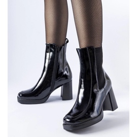 D/CEO Bottines vernies noires par Boni